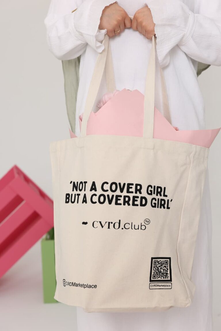 CVRD Club | Tote 'Not a cover girl but a covered girl'